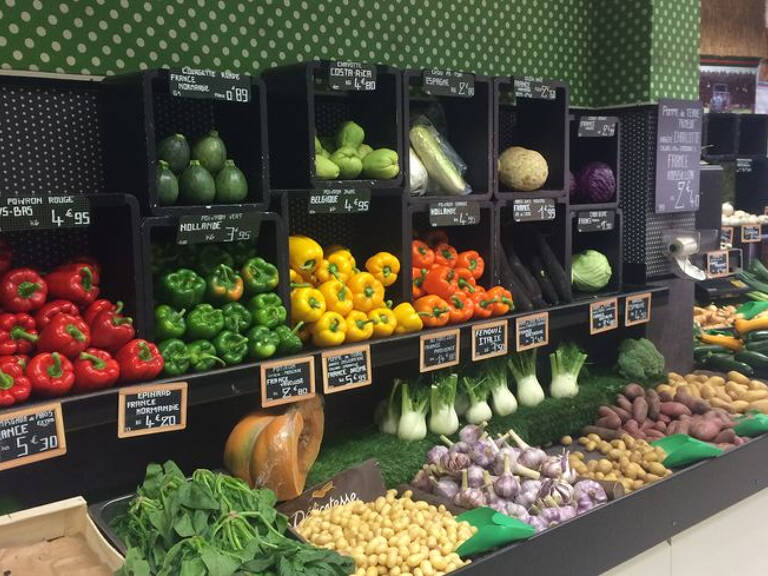 SAINT BRIEUC -  A VENDRE PRIMEUR, EPICERIE FINE - EMPLACEMENT... — photo 1