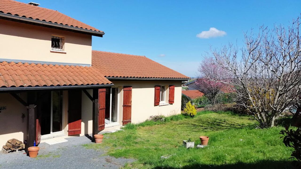 maison 6 pièces 134 m2 à vendre à Pouilly-le-Monial (69400)