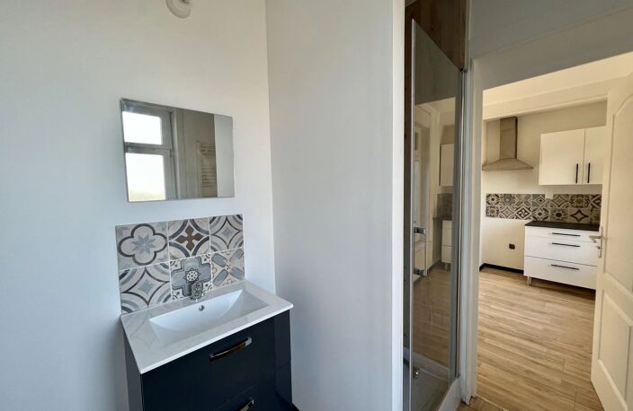 Location appartement  43 m² à Fourmies (59610) — photo 2