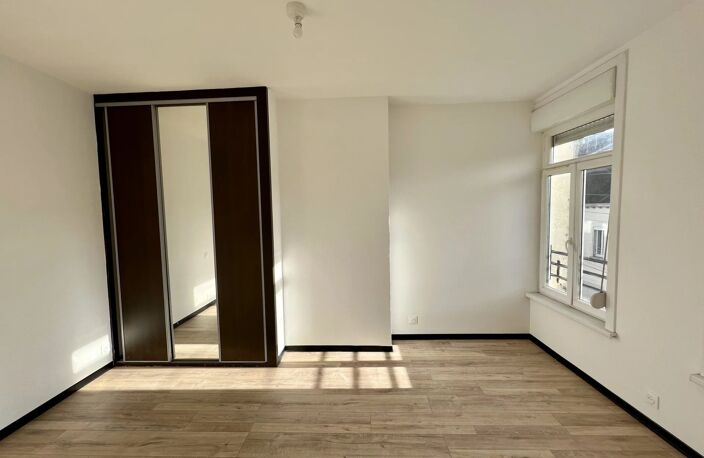 Location appartement  43 m² à Fourmies (59610) — photo 3