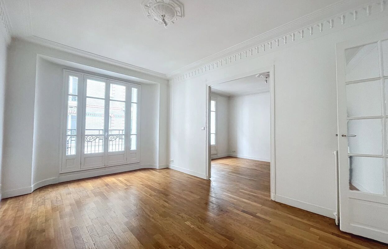 appartement 3 pièces 64 m2 à Paris 15 (75015)