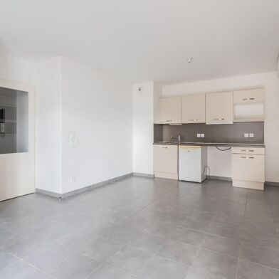 Appartement  180000 €