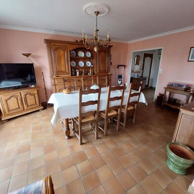 Appartement 4 pièces 133000 €