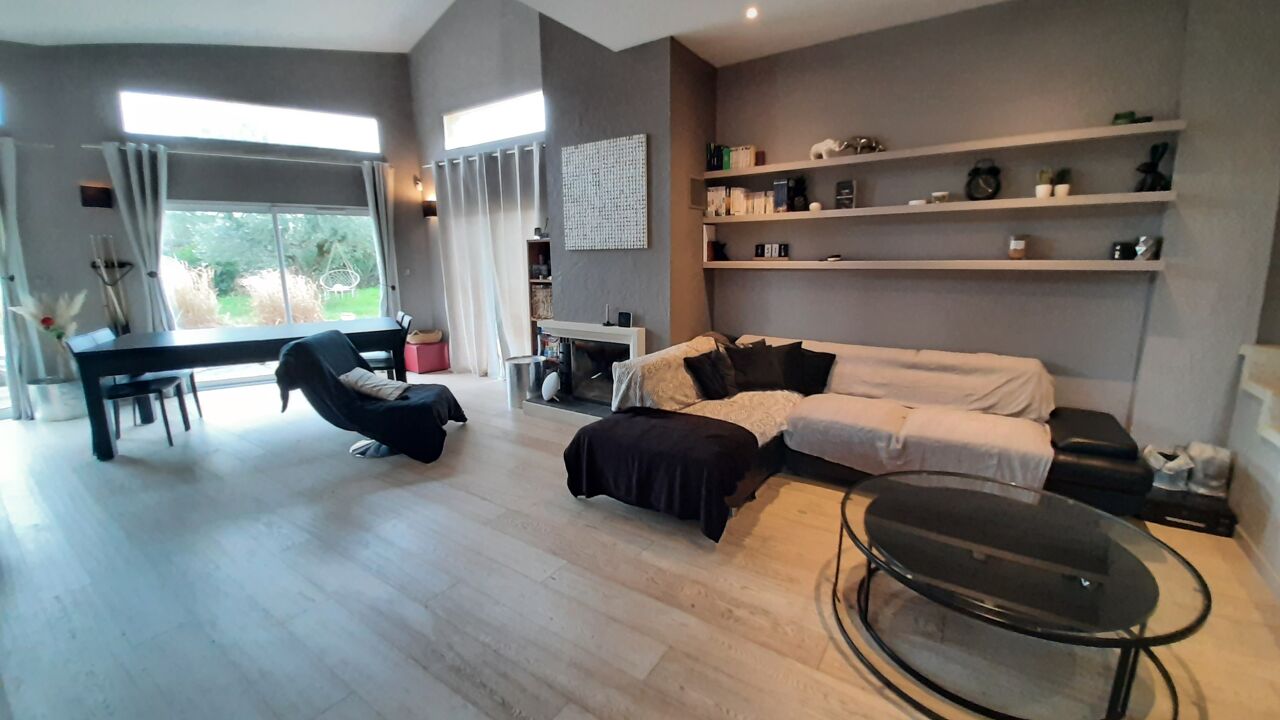 maison 7 pièces 204 m2 à vendre à Cépet (31620)