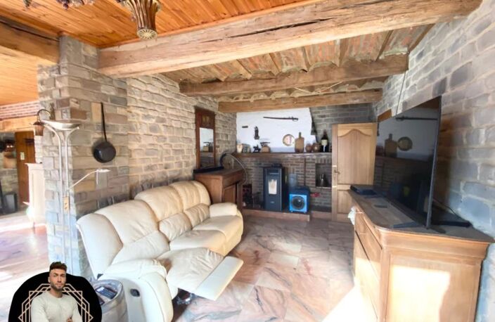 Domaine équestre avec habitation de 8 hectares ! — photo 3