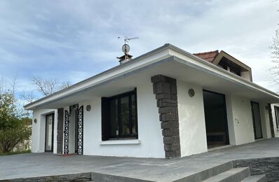 vente maison 299 000 € à proximité de Mauzun (63160)