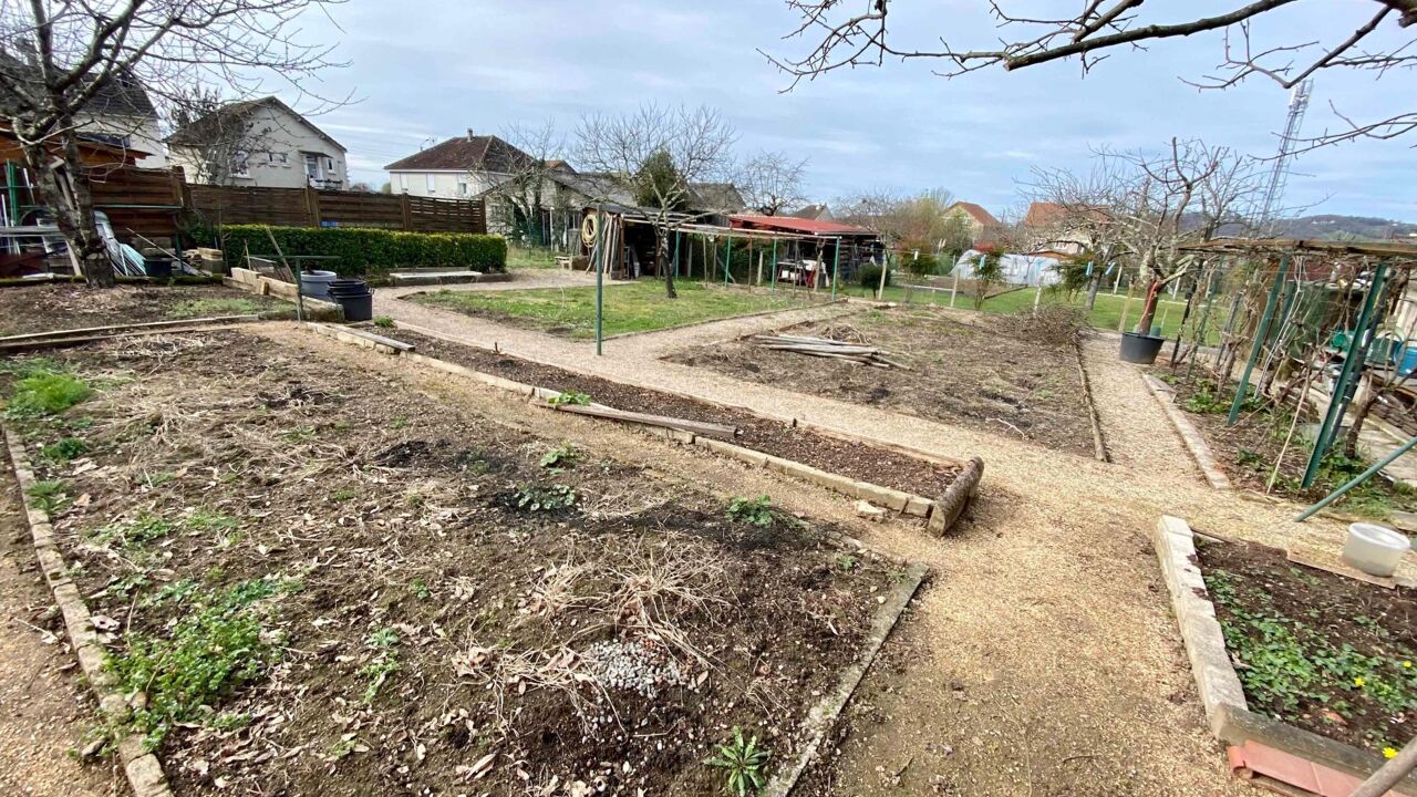 terrain  pièces 450 m2 à vendre à Brive-la-Gaillarde (19100)