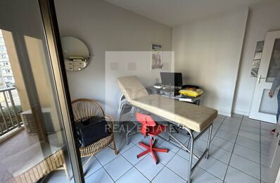 location bureau 1 105 € CC /mois à proximité de Lyon 2 (69002)
