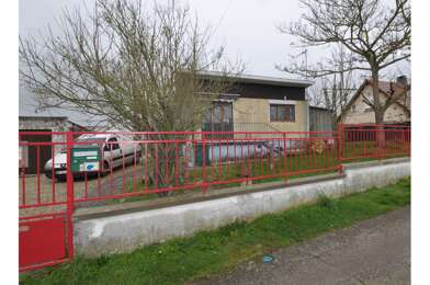 Maison 3 pièces 86990 €