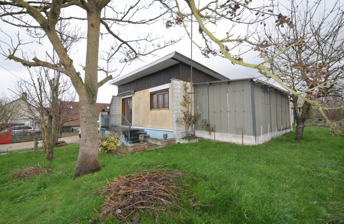 CHARMANTE MAISON RENOVEE — photo 2