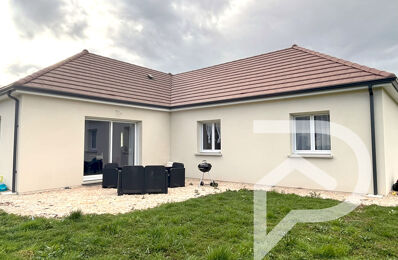 vente maison 245 000 € à proximité de Le Deschaux (39120)