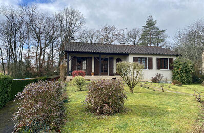 vente maison 218 400 € à proximité de Roches-Prémarie-Andillé (86340)