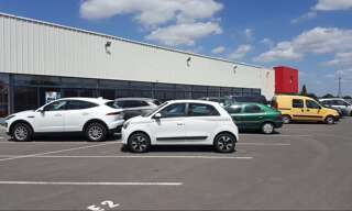 Commerce  215 m² à louer à Annezin (62232)
