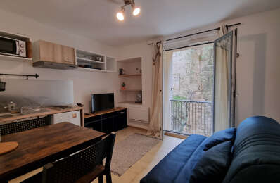 location appartement 320 € CC /mois à proximité de Gallargues-le-Montueux (30660)