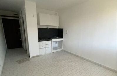 location appartement 570 € CC /mois à proximité de Allauch (13190)