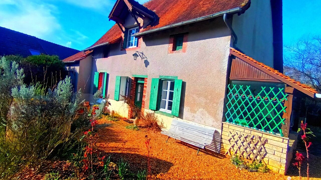 maison 5 pièces 110 m2 à vendre à Savigny-en-Sancerre (18240)