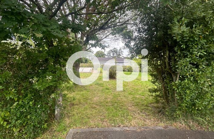 Terrain St Loubes 1100 m2 division possible en deux terrains — photo 4