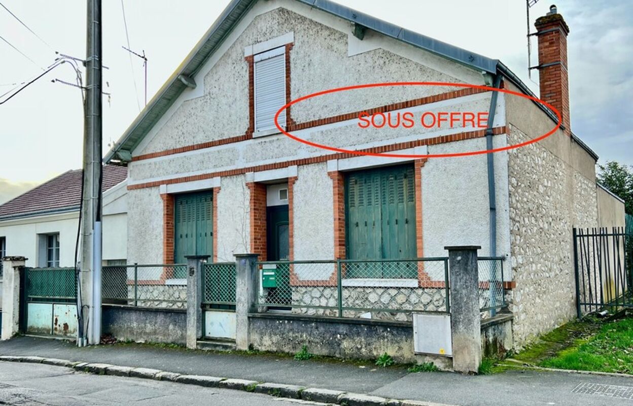 maison 5 pièces 106 m2 à vendre à Orléans (45000)