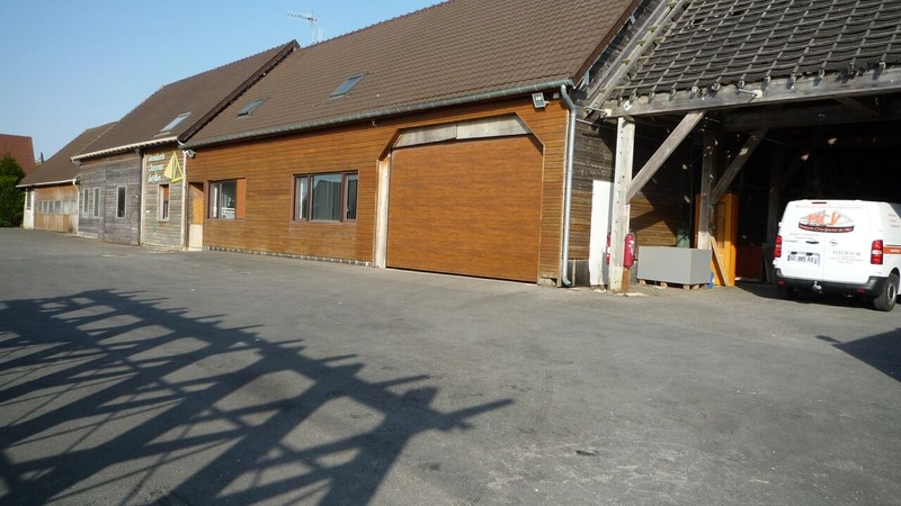 bureau 14 pièces 1230 m2 à vendre à La Croix-sur-Ourcq (02210)