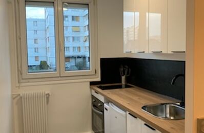 location appartement 900 € CC /mois à proximité de Paris 16 (75016)