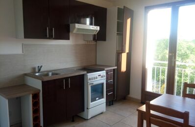 location appartement 640 € CC /mois à proximité de Saint-Cyr-sur-Loire (37540)