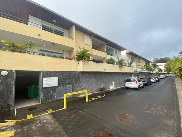 A VENDRE APPARTEMENT T3 ST PIERRE LIGNE DES BAMBOUS — photo du bien