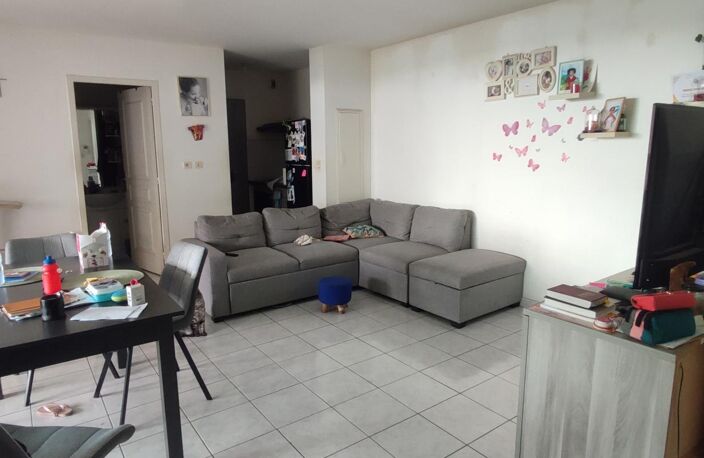 A VENDRE APPARTEMENT T3 ST PIERRE LIGNE DES BAMBOUS — photo 2