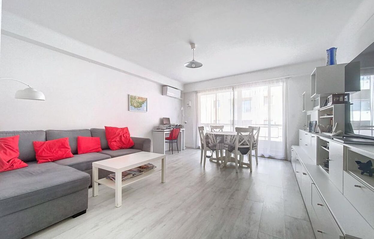 appartement 3 pièces 73 m2 à vendre à Saint-Raphaël (83530)