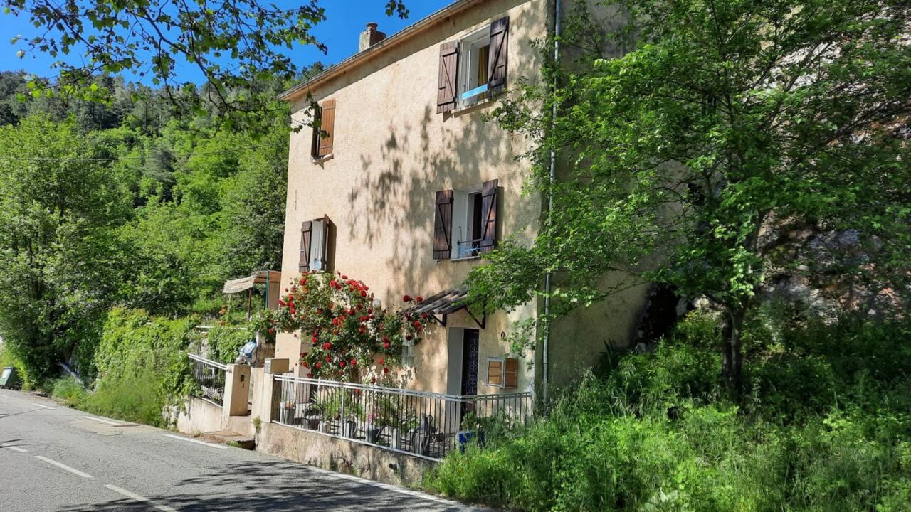 maison 5 pièces 85 m2 à vendre à Venaco (20231)