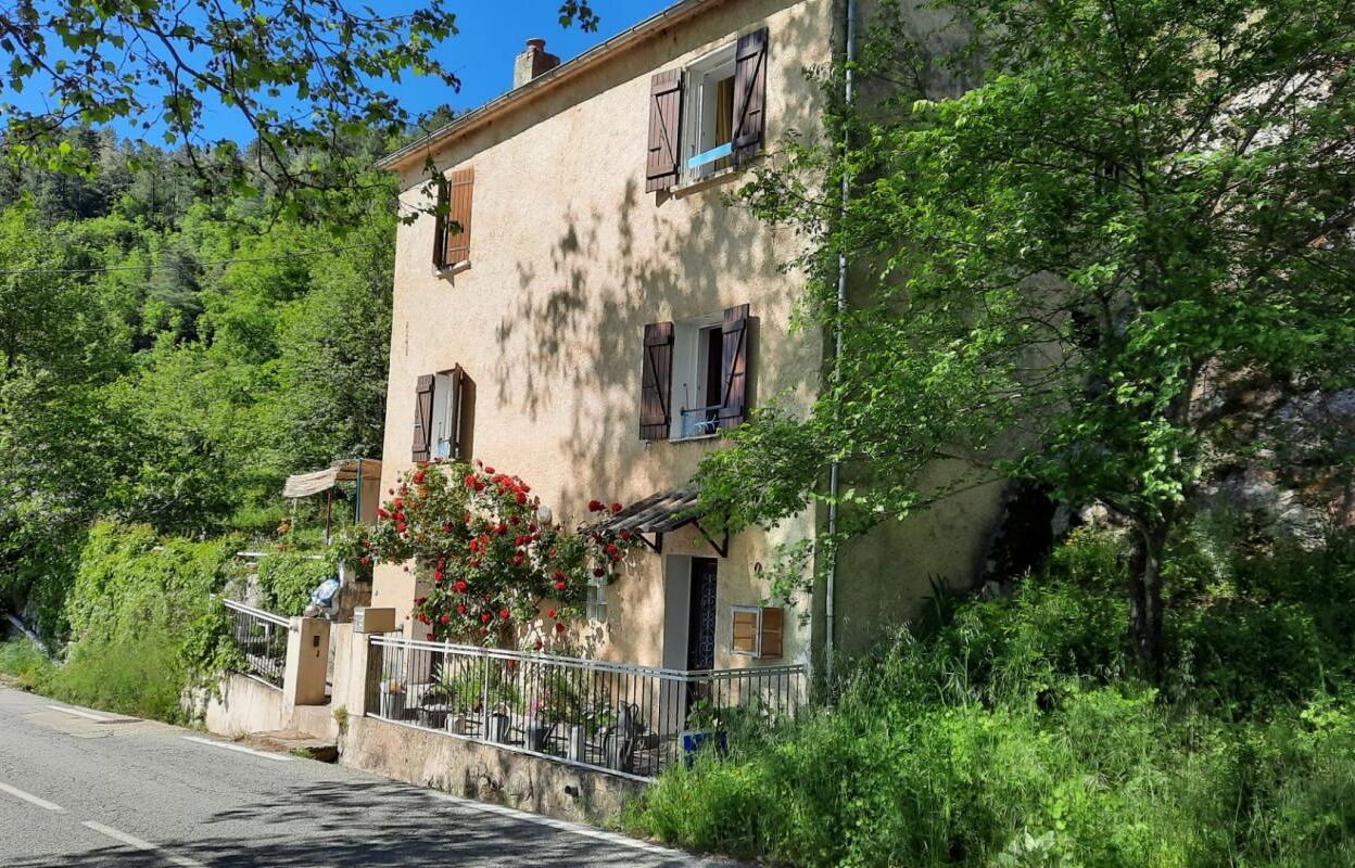 maison 5 pièces 85 m2 à vendre à Venaco (20231)