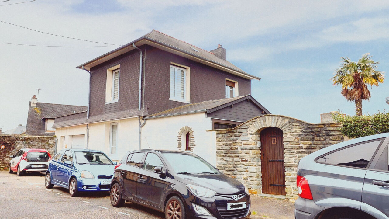maison 6 pièces 130 m2 à vendre à Cherbourg-en-Cotentin (50100)