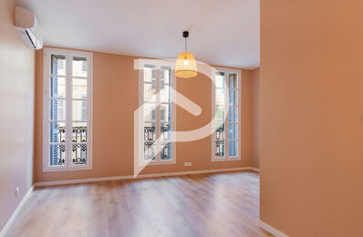 vente appartement 124 000 € à proximité de Marseille 8 (13008)