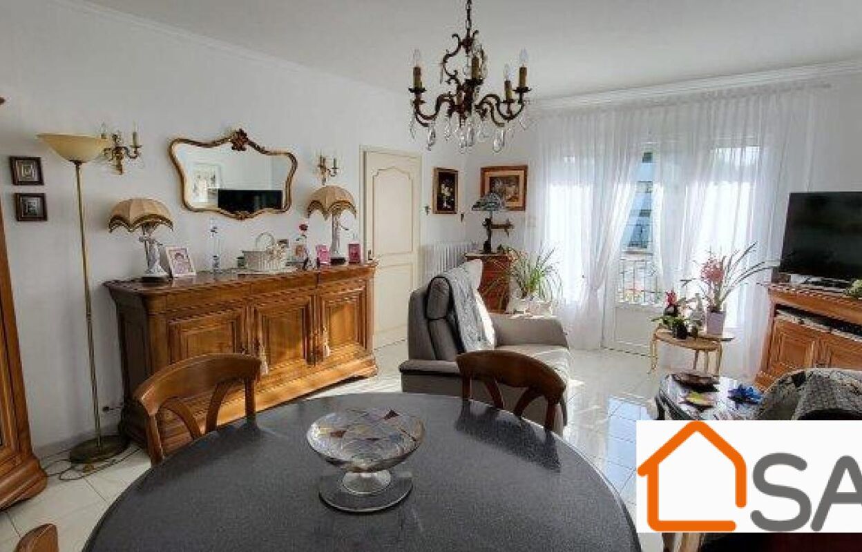maison 5 pièces 108 m2 à vendre à La Roche-sur-Yon (85000)