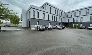 Bureau  188 m² à louer à Pusignan (69330)