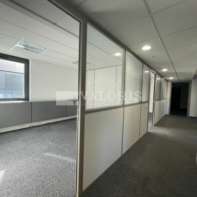 Bureau 1088 m²