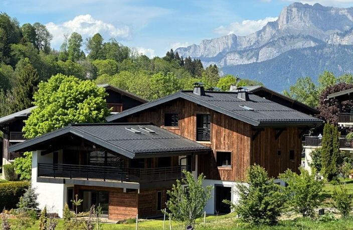 MEGEVE Chalet de 350 m² + 40 m² de garage sur terrain 790 m²  EN FRAIS DE NOTAIRE REDUITS en cours de réalisation — photo 3