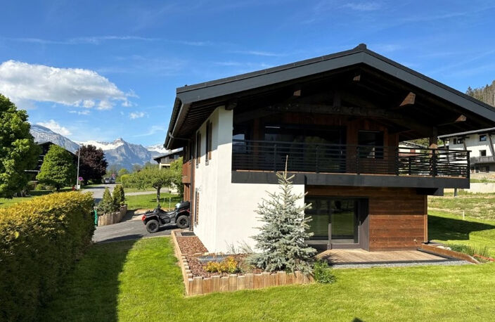 MEGEVE Chalet de 350 m² + 40 m² de garage sur terrain 790 m²  EN FRAIS DE NOTAIRE REDUITS en cours de réalisation — photo 4