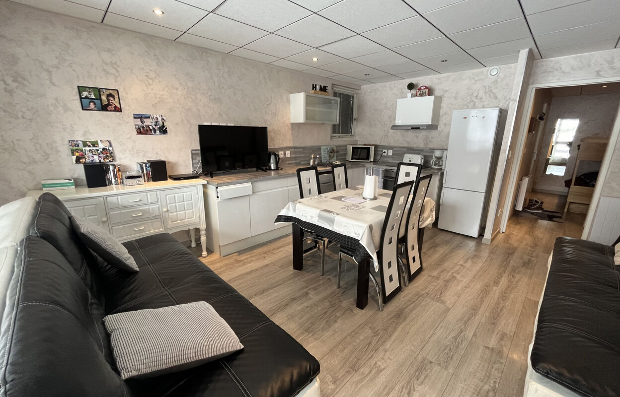 appartement 2 pièces 37 m2 à vendre à Saint-Pons (04400)