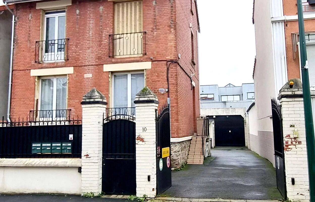 maison 9 pièces 292 m2 à vendre à Épinay-sur-Seine (93800)