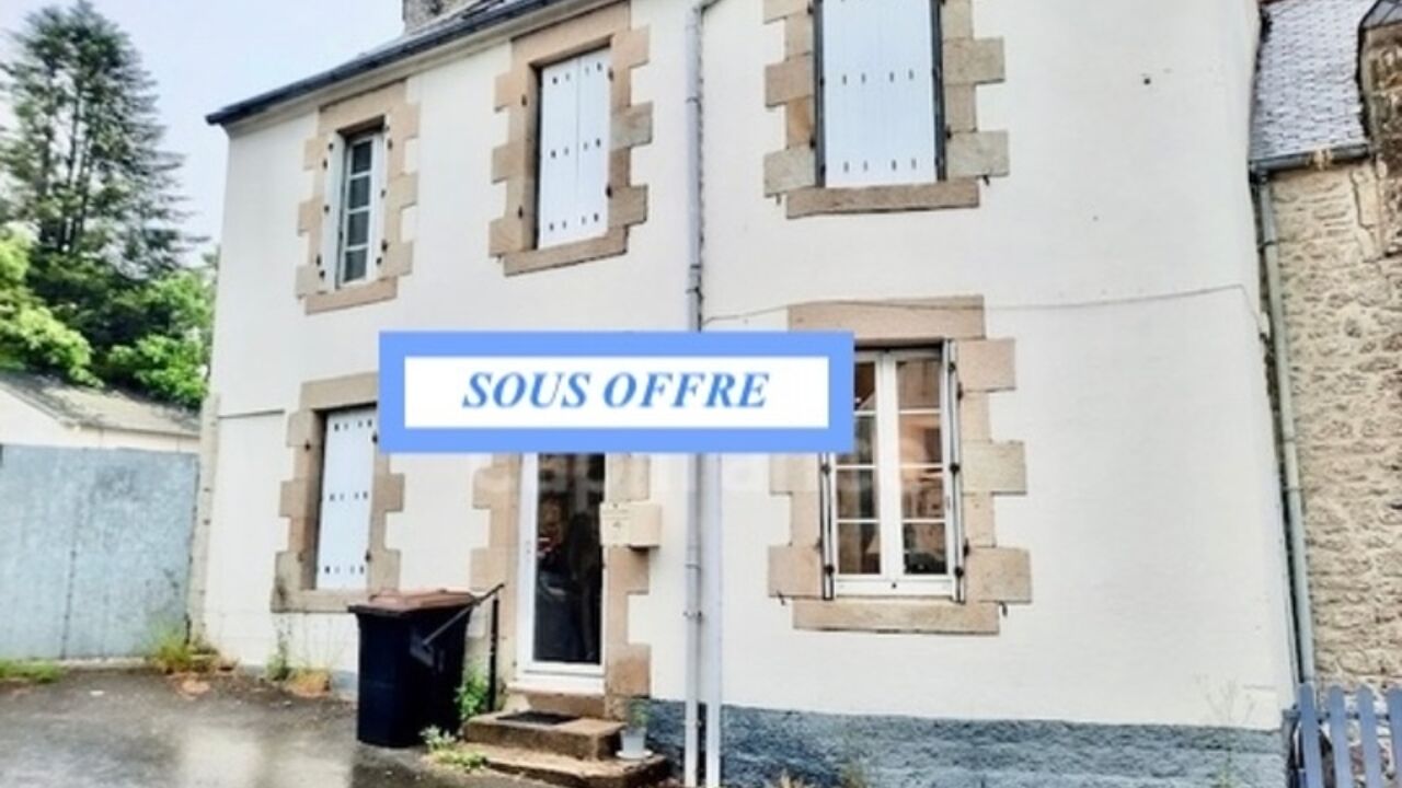 maison 7 pièces 110 m2 à vendre à Rostrenen (22110)