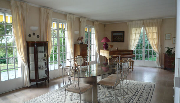 Villa / Maison 10 pièces  à vendre Château-Thierry 02400