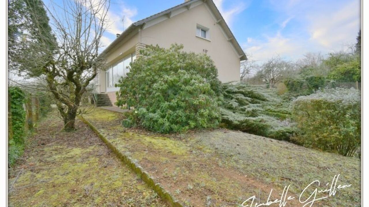 maison 4 pièces 122 m2 à vendre à Châteaumeillant (18370)