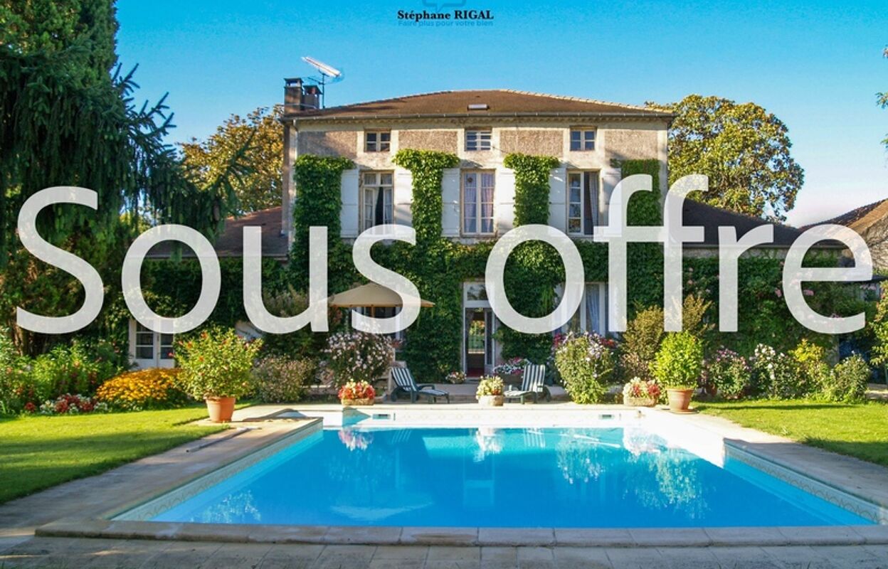 maison 9 pièces 250 m2 à vendre à Villeneuve-sur-Lot (47300)