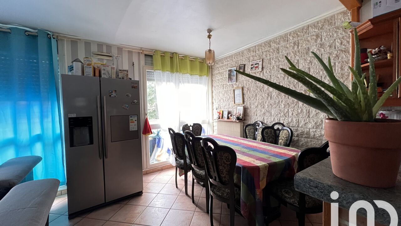 appartement 3 pièces 71 m2 à vendre à Plaisir (78370)