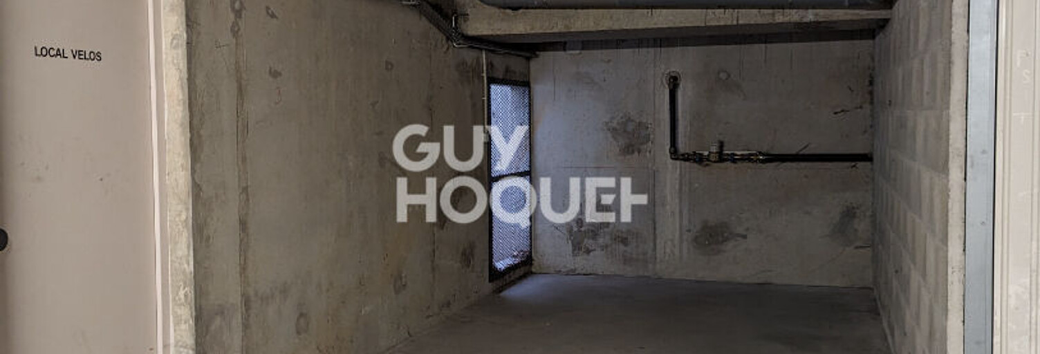 Garage  13 m² à louer à Décines-Charpieu (69150)