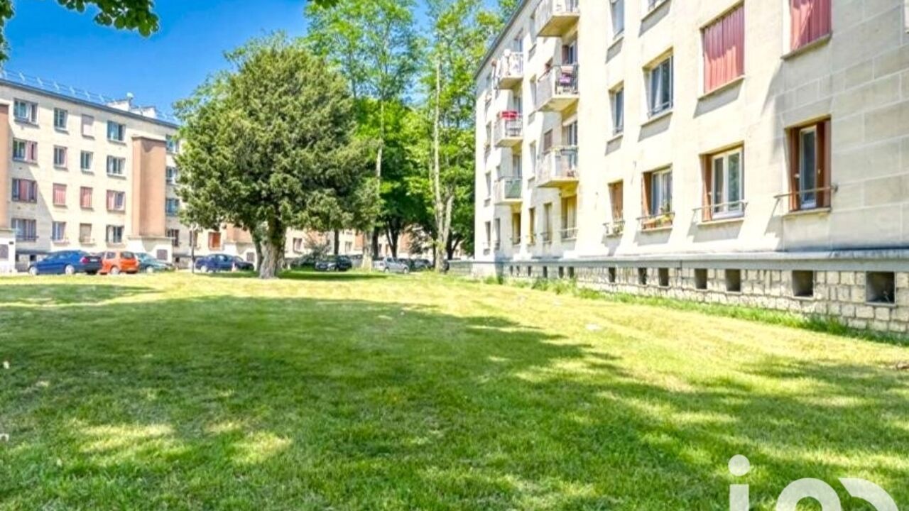 appartement 3 pièces 49 m2 à vendre à Clichy-sous-Bois (93390)
