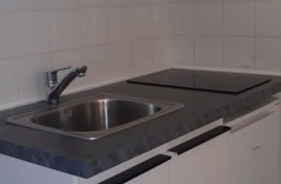 location appartement 422 € CC /mois à proximité de Saint-Mamert-du-Gard (30730)