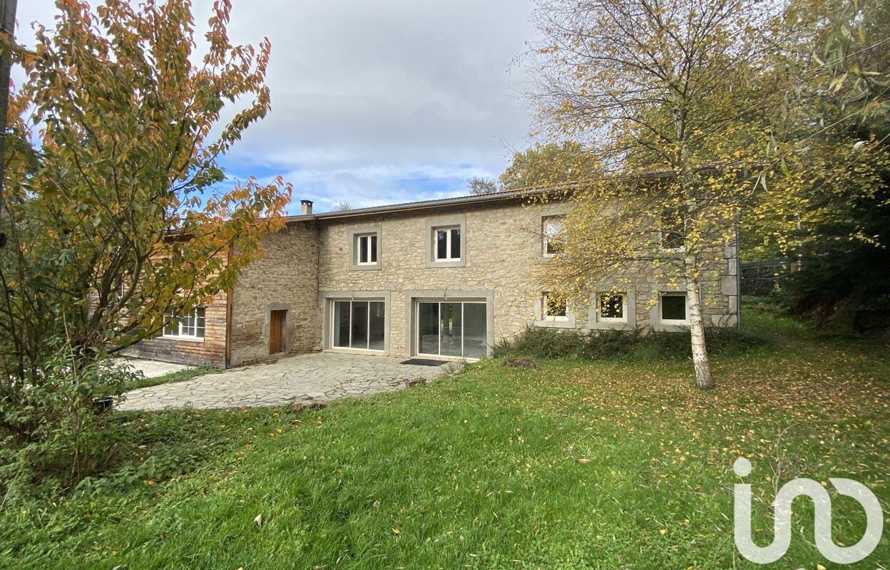 maison 5 pièces 193 m2 à vendre à Celles-sur-Durolle (63250)