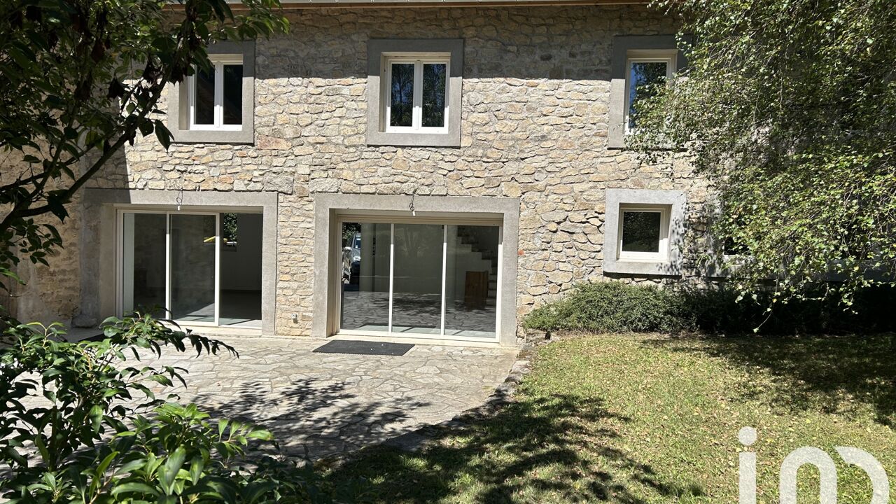 maison 5 pièces 193 m2 à vendre à Celles-sur-Durolle (63250)