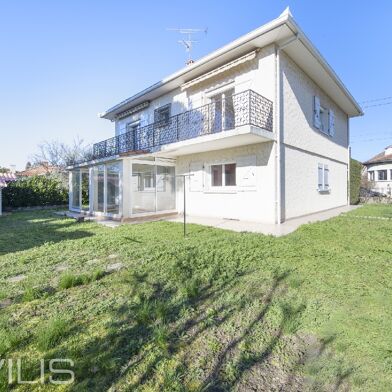 Maison 5 pièces 399000 €